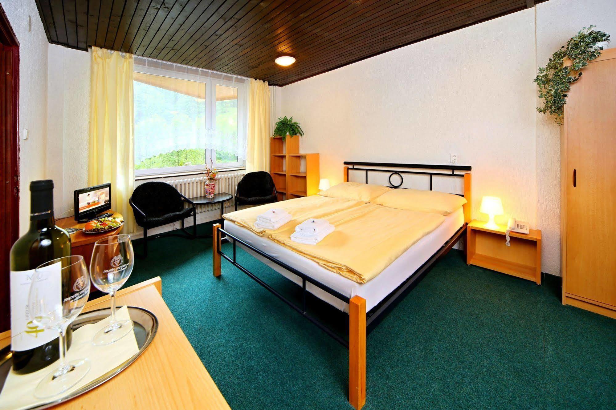 Hotel Fit Fun Harrachov Exteriér fotografie